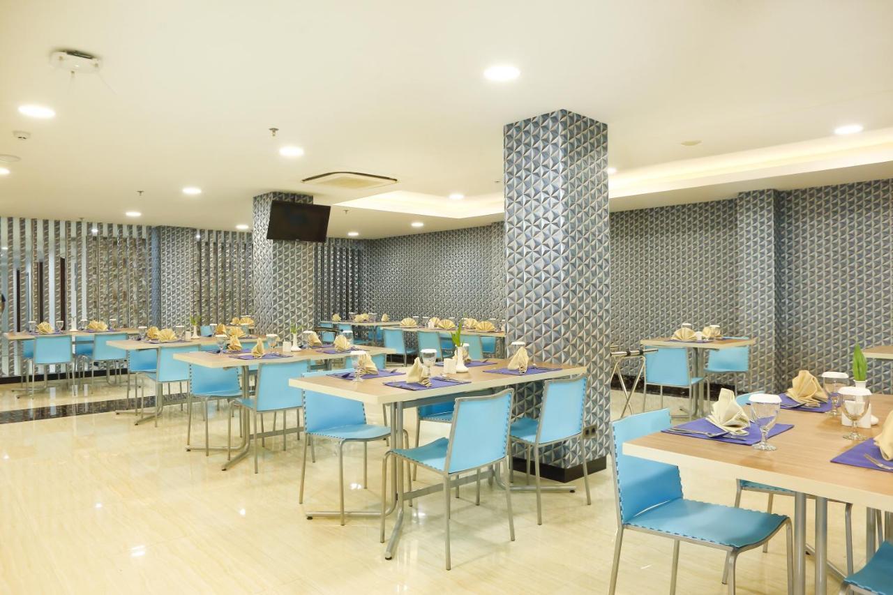 Horison Express Sentani Hotel จายาปุระ ภายนอก รูปภาพ